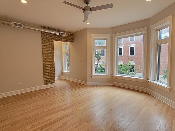 4th image of 3537 N Sheffield Ave Unit 2N