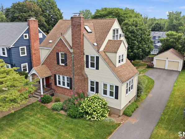 26 Montclair Drive, West Hartford, CT 06107