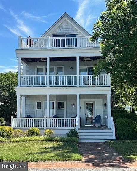 1st image of 106 Strand Rd #2