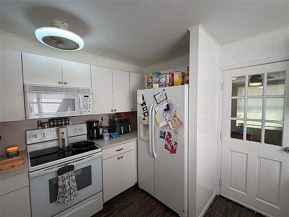 5th image of 4807 21st St W