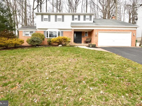 503 Morris Dr, Cherry Hill, NJ 08003