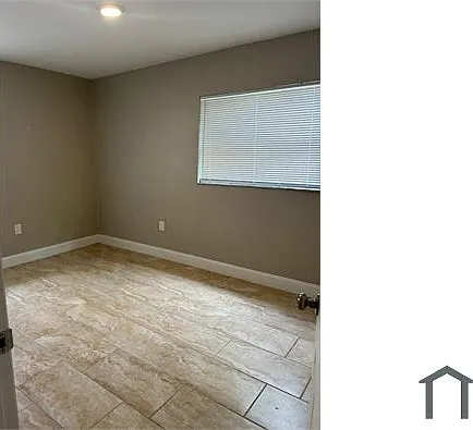 3256 W South St — Photo 15