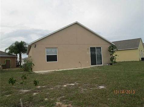 3rd image of 303 Madina Cir