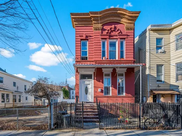 48 Vansiclen Avenue image 1 of 27