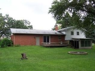 6117 Sands Rd, Crystal Lake, IL 60014