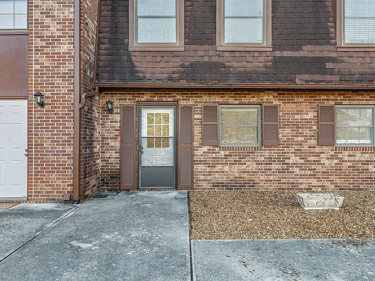 354 Indian Hills Cir — Photo 21