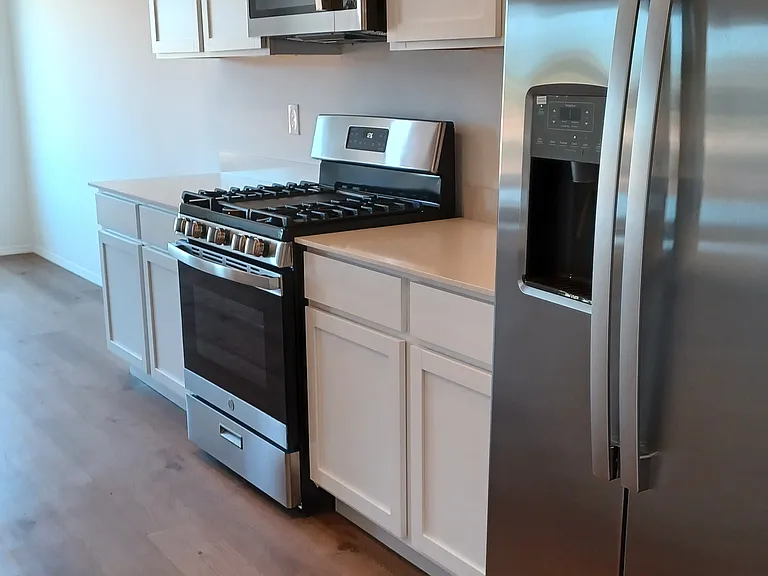 4130 S Blackberry St — Photo 3