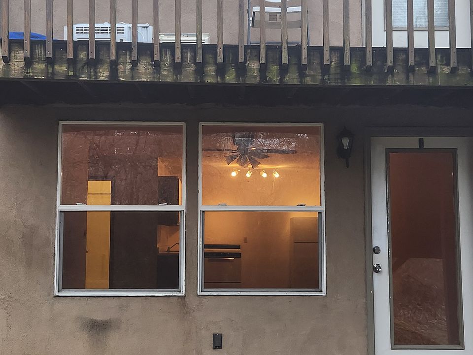 Groundfloor Unit #4