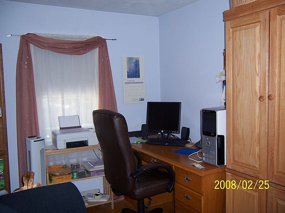 2nd Bedroom or Office