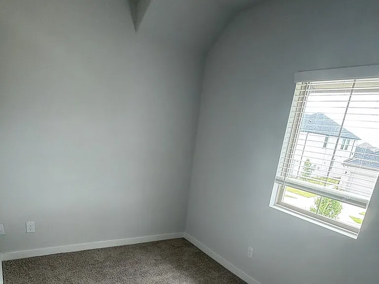 964 Dahlia Dr — Photo 8