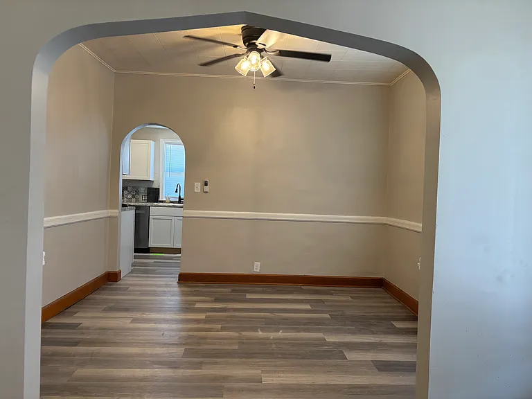 3230 Avenue F — Photo 11