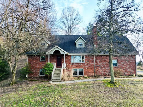 45 Dement Road, Triadelphia, WV 26059