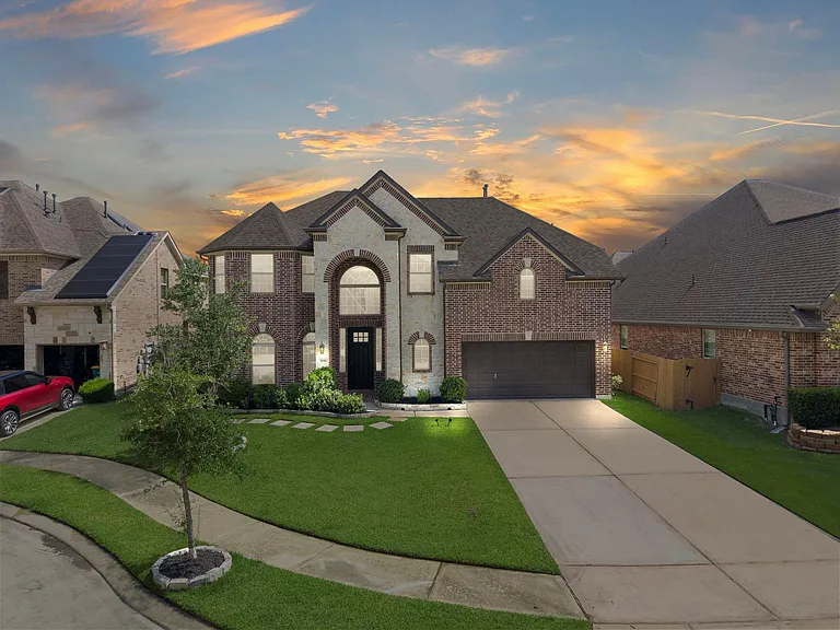 3938 Avalon Ridge Dr — Photo 1