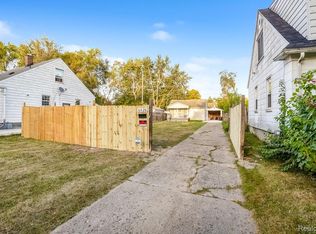 6426 Artesian St, Detroit, MI 48228