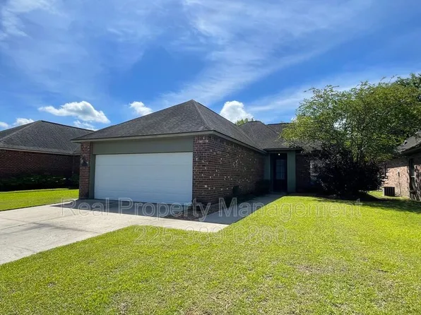 3131 Nicholson Lake Dr, Baton Rouge, LA 70810