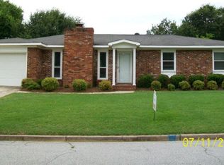 313 Oak, Lake Martinez, GA --