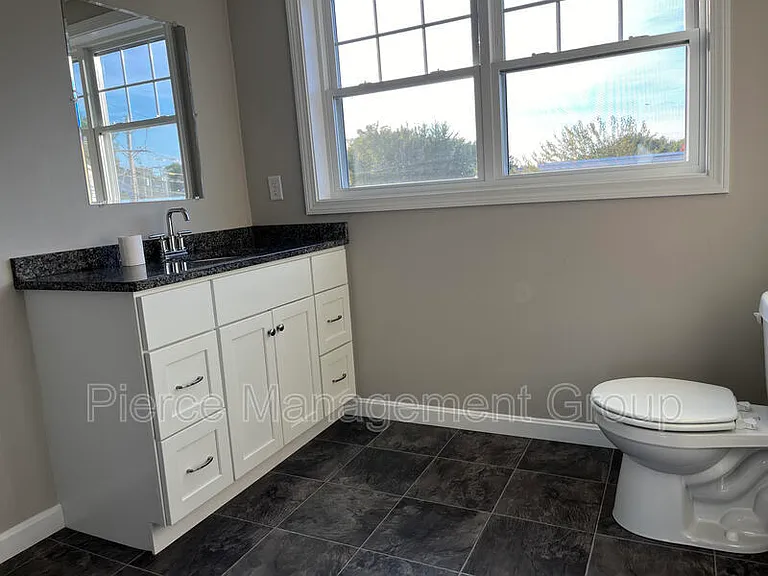 6-21 Clarendon Way #21 — Photo 15