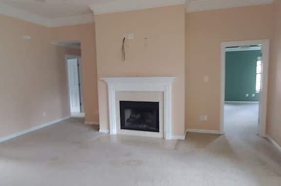 3rd image of 317 Herlil Cir