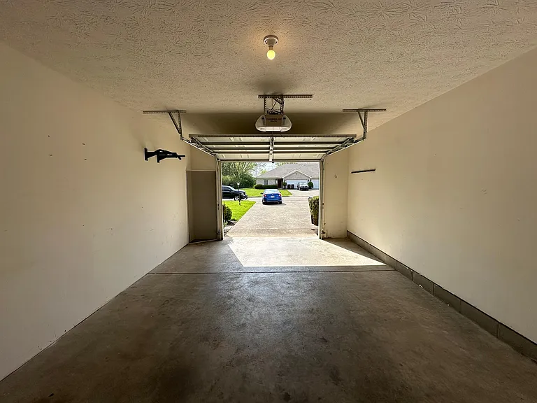 Attached Garage