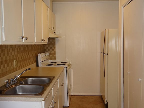 4th image of 6760 Prutzman St Unit 5