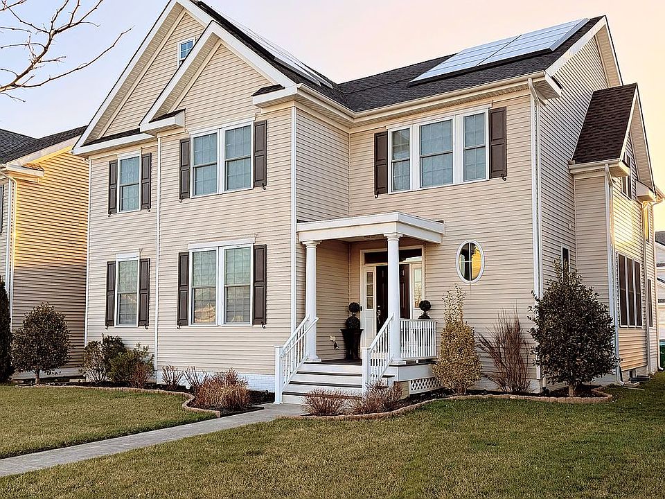 1st image of 98 Applegate Way