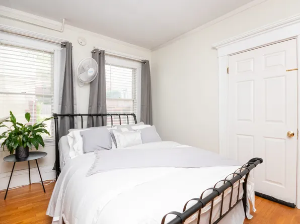 42 Auburn St #1, Boston, MA 02129