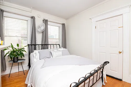 42 Auburn St #1 Photo 1