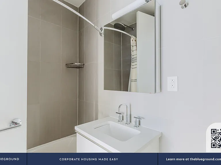 137 Thompson St #5 — Photo 15