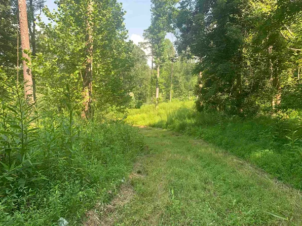 1 Malcolm Rd, Barboursville, WV 25504