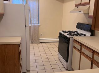 2 Talcott Forest Rd APT C, Farmington, CT 06032