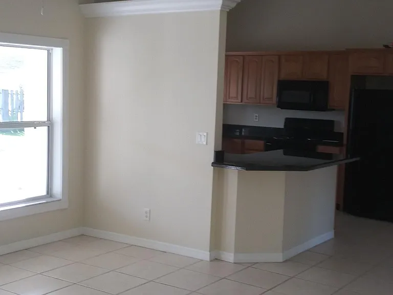 1362 SW Leisure Ln — Photo 18