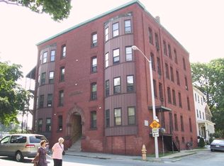 29 William St #4, Worcester, MA 01609