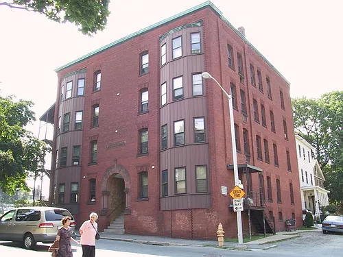 29 William St #4 Photo 1