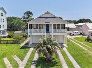 305 Charlotte Ave, Carolina Beach, NC 28428