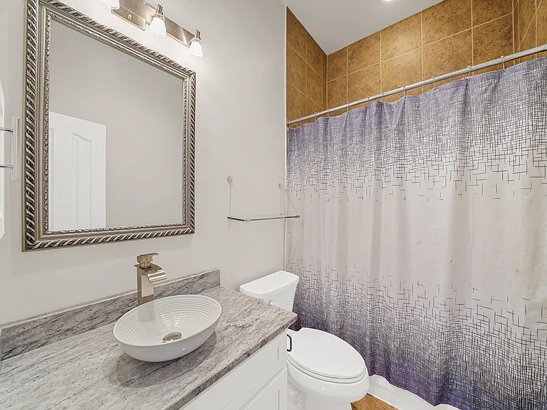 6118 Berwick Ln — Photo 20