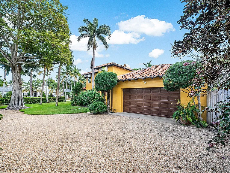 334 Palm Trl — Photo 8