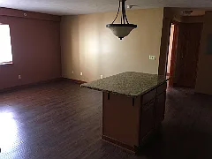 Hallwood Manor Apartments — Photo 32