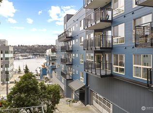 701 Galer St APT 610, Seattle, WA