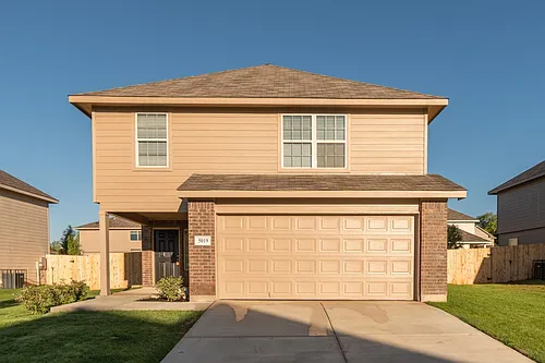 5019 War Horse Dr Photo 1