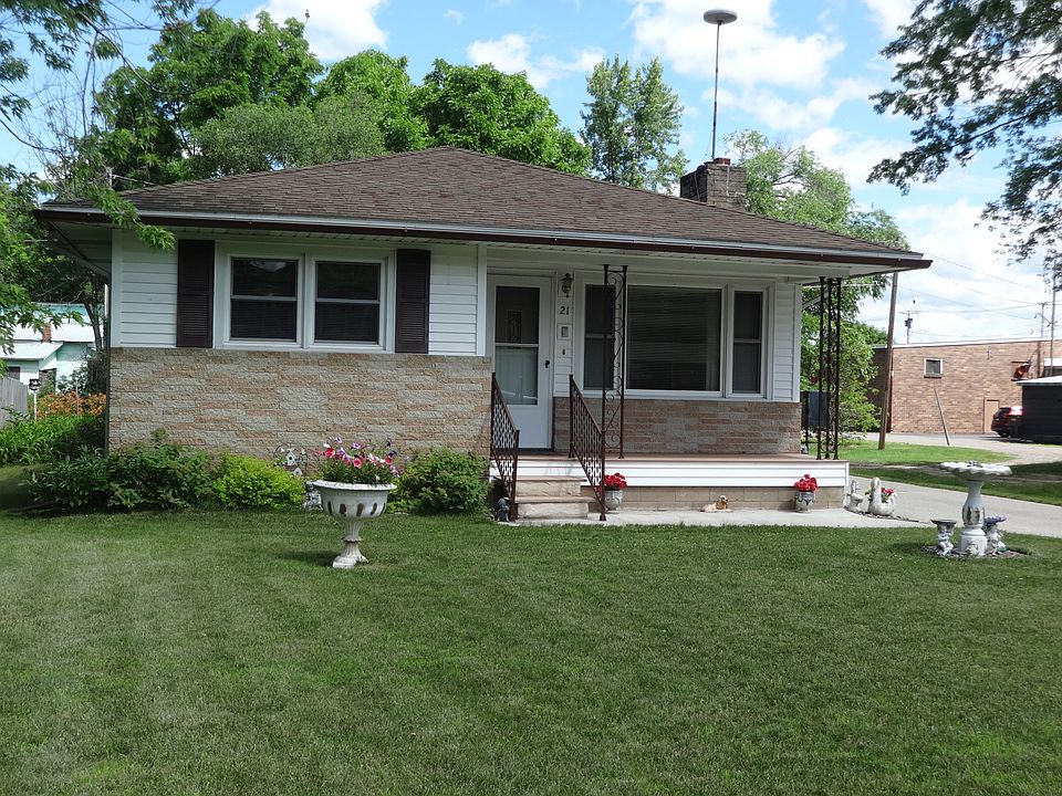 1st image of 21 Cleveland St