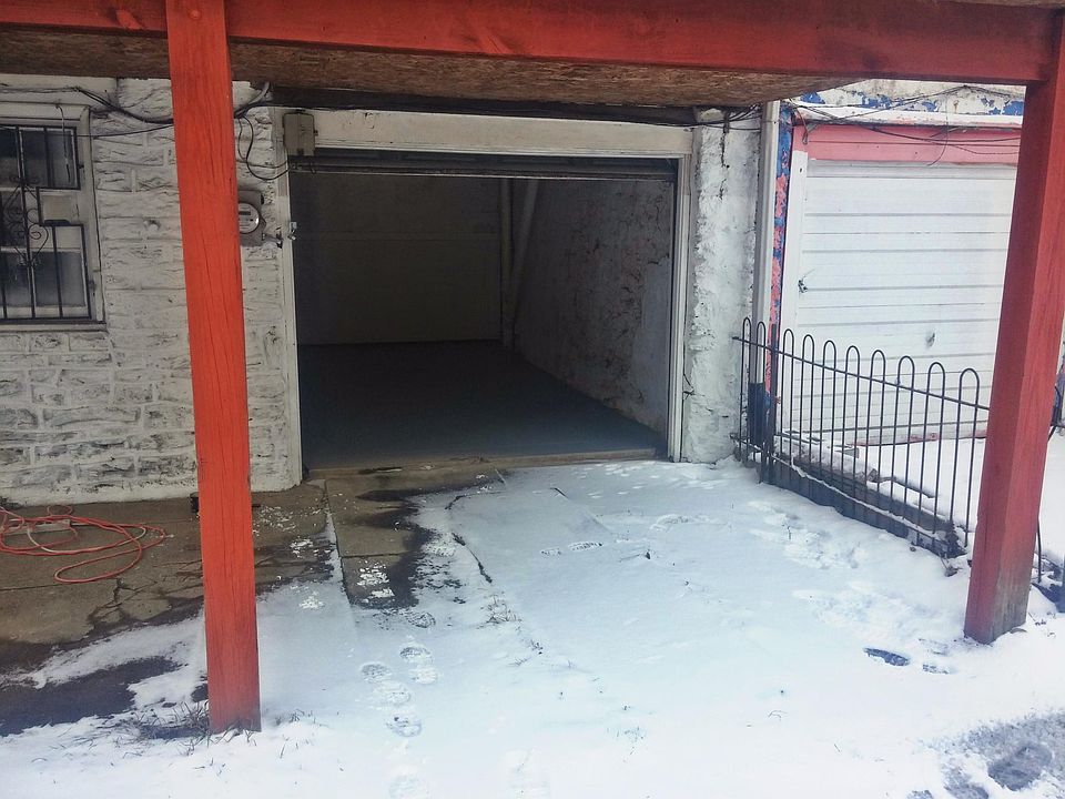 2nd image of 6607 N Opal St