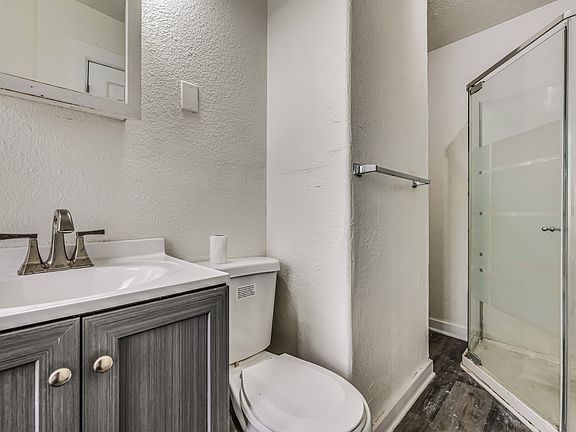 3rd image of 3173 N 41st St