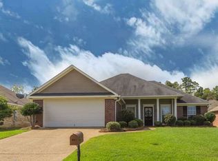 403 Fenway Dr, Brandon, MS 39047