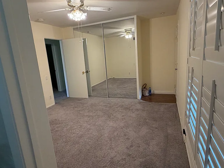 22508 Haynes St — Photo 18