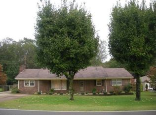 413 Wilson Dam Rd, Florence, AL 35630