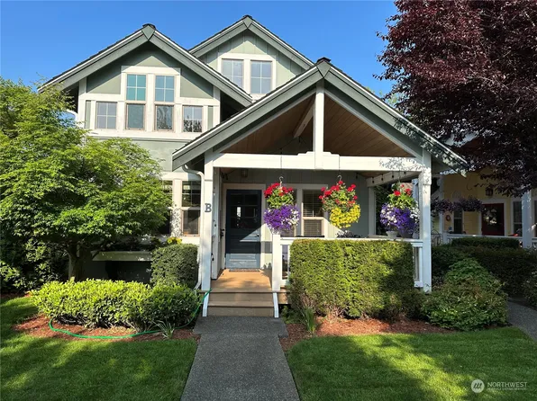 1021 SE Everett Mall Way #B, Everett, WA 98208