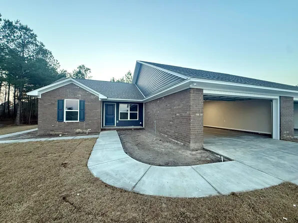 30 Lexington Ct, Sumter, SC 29154