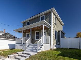 458 King St, Fall River, MA 02724