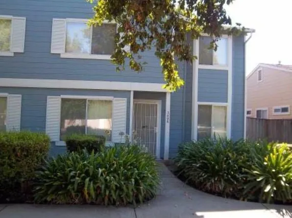 3696 Alamo Dr, Vacaville, CA 95687