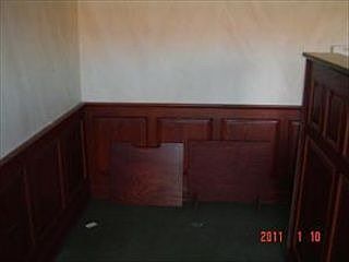 4th image of 1830 Wallace Ave Ste 217